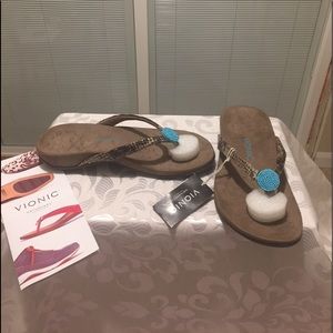 Vionic Felipa.  Brand new.  Never worn